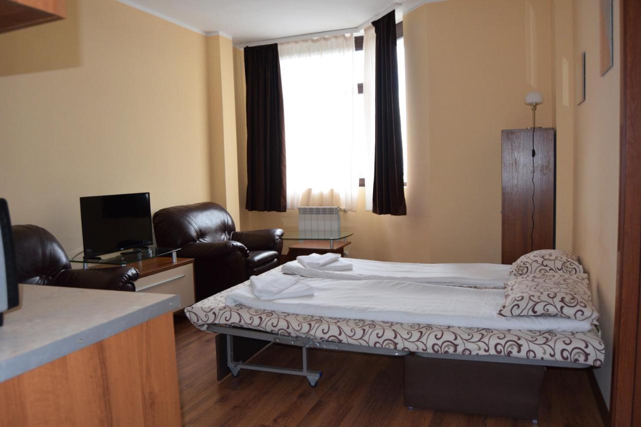Persey Flora Apartments 보로베츠 외부 사진