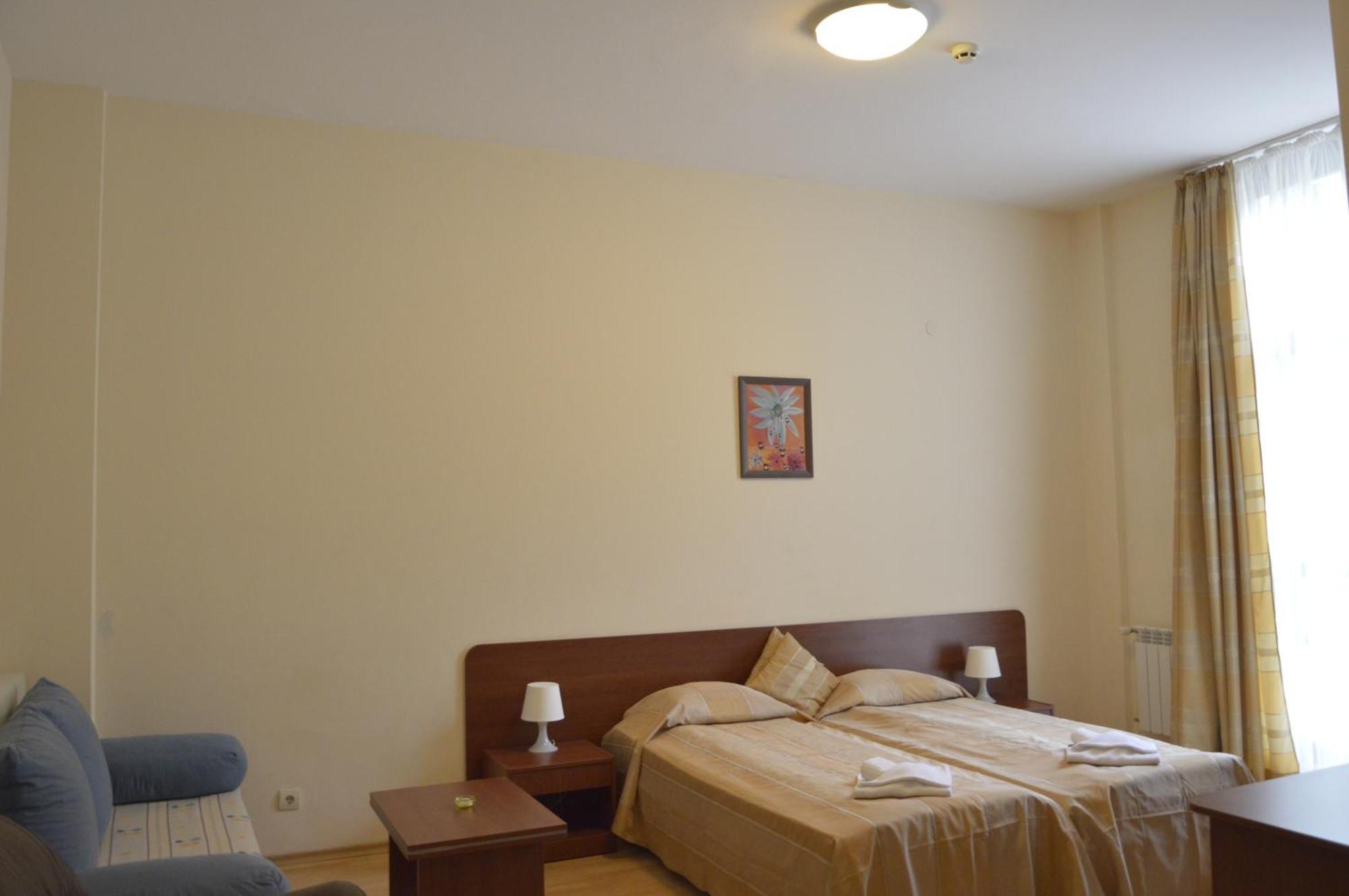 Persey Flora Apartments 보로베츠 외부 사진