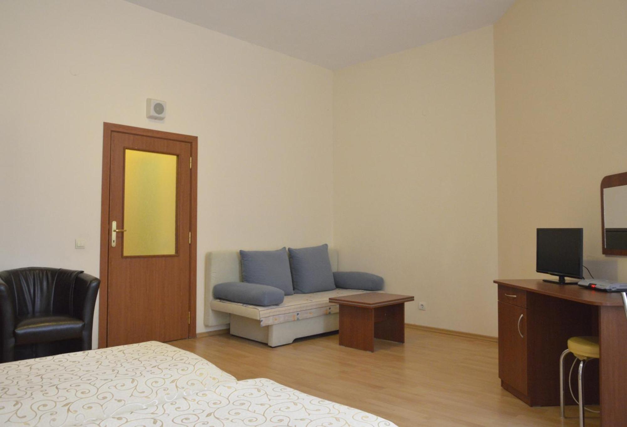 Persey Flora Apartments 보로베츠 외부 사진