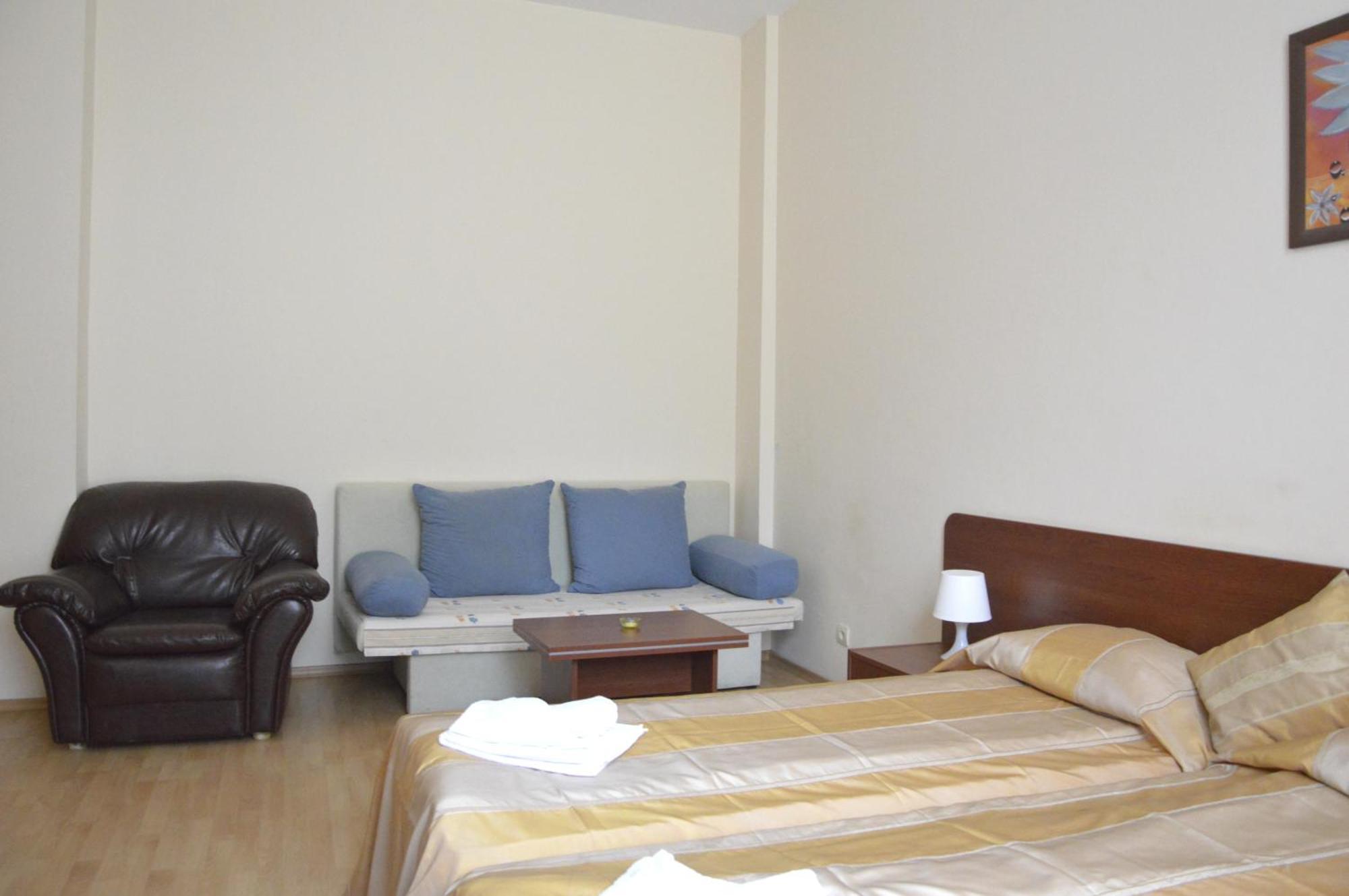 Persey Flora Apartments 보로베츠 외부 사진