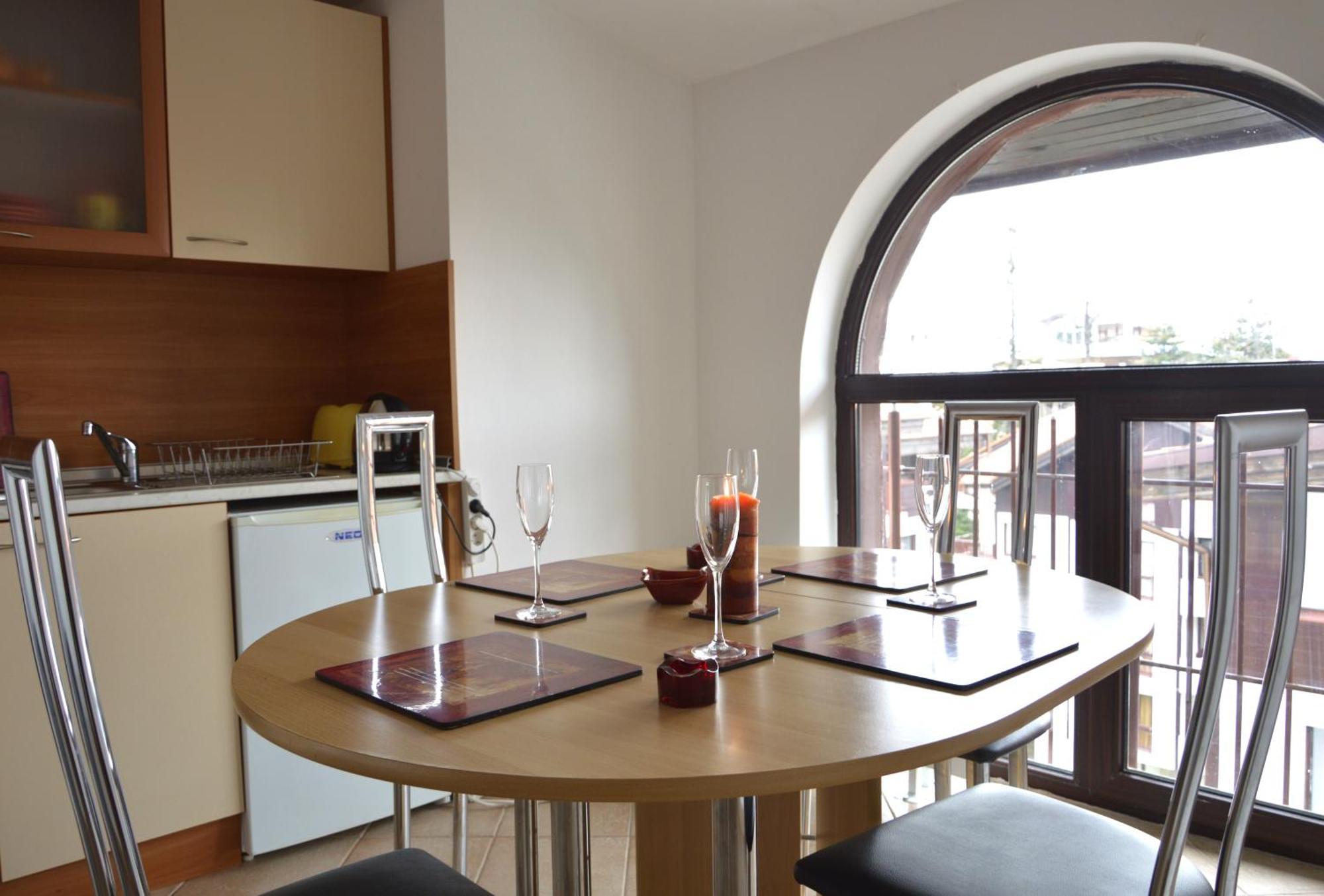 Persey Flora Apartments 보로베츠 외부 사진