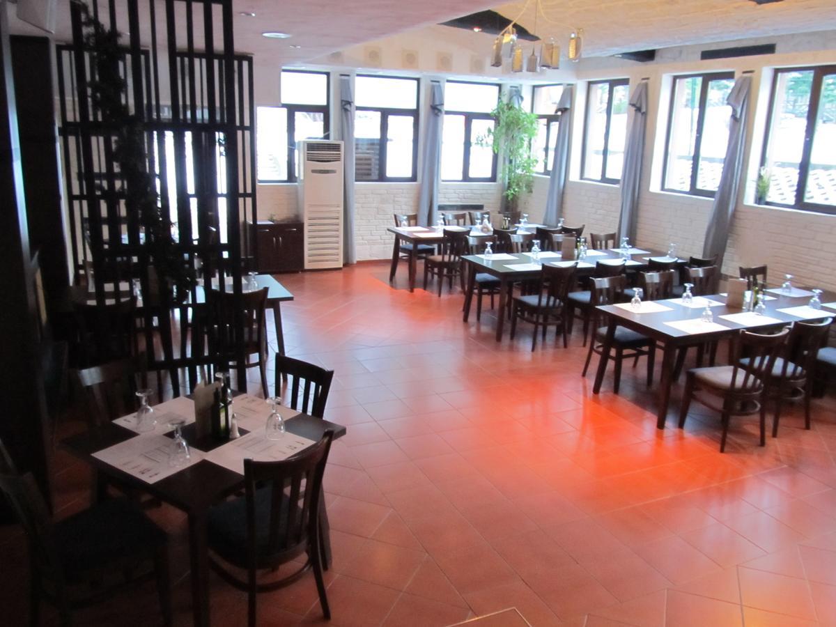 Persey Flora Apartments 보로베츠 외부 사진
